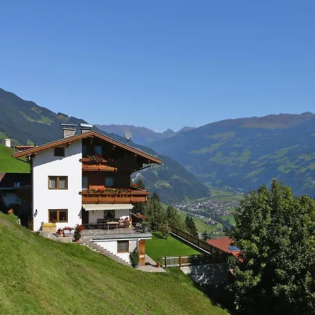 In Hippach Im Zillertal With A Garden * Muhlen (Tyrol)